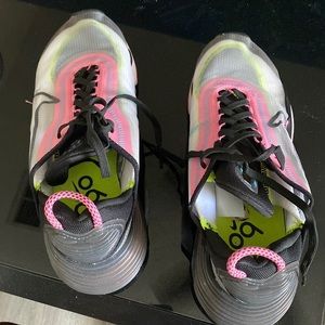 Womens AirMax PINK AND WHITE NEON GREEN